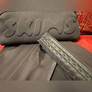 SKIMS waist trainer